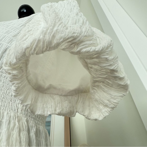 Sovere Australian brand Cotton Puffed Sleeve Off White Tiered Summer Dress - Picture 5 of 16